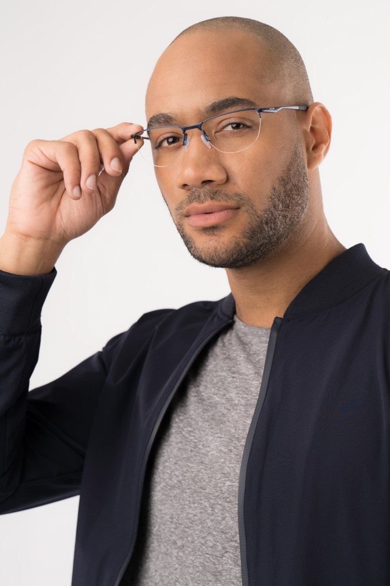 Kits.ca -- Oakley Socket 5.5