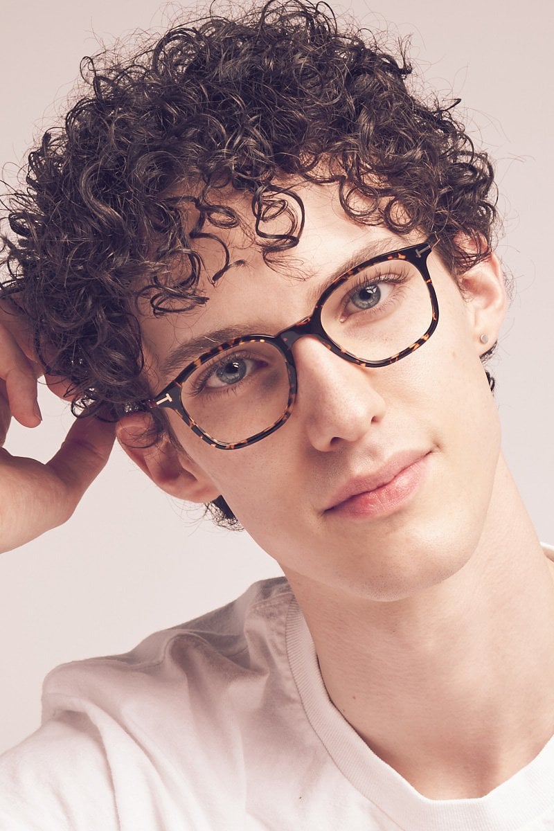 Kits.ca -- Tom Ford FT 5484/V