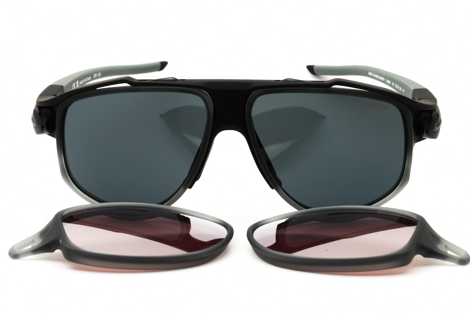 NIKE FLYFREE INFINITY IO0099X 410 Sunglasses Matte Midnight Shield Frame Nike Flyfree Shield Polarized Sunglasses. Nike.com main image 4